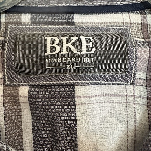 BKE Buckle Plaid Shirt XL Pearl Snap Button Western Blue/Grey/Purple CLEAN - Picture 3 of 11